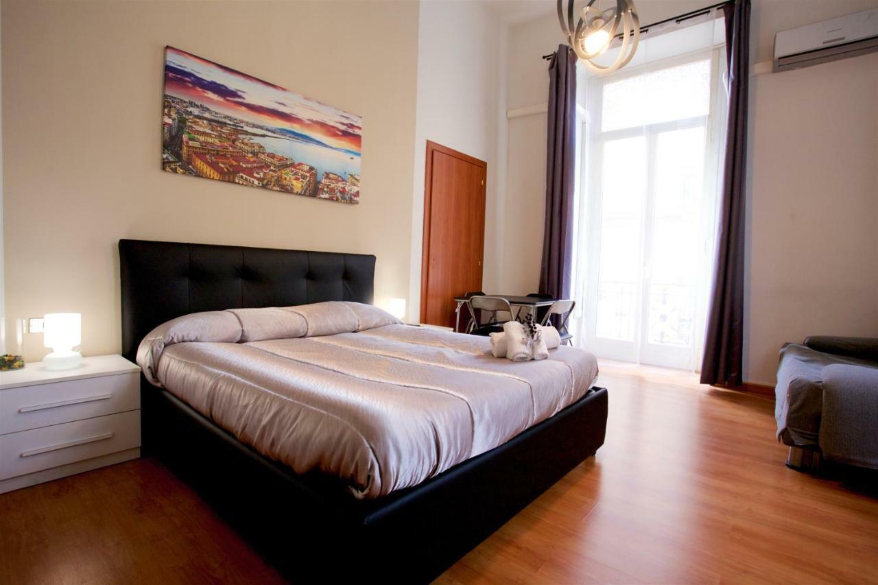 Metronapoli Bed & Breakfast Екстериор снимка